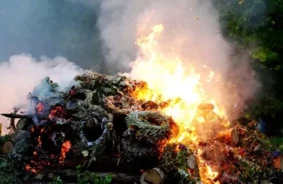 Kur Latvijā Svinēt Jāņus 2025? Lielais Ceļvedis Dziesmām, Dejām un Tradīcijām