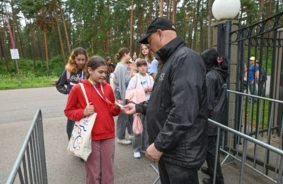 Lai dziesmu un deju svētki paliktu atmiņā ar siltām atmiņām: svarīgākie rīkotāju ieteikumi apmeklētājiem