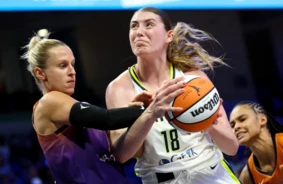 Laksas "Mercury" Piedzīvo Otro Zaudējumu Pēc Kārtas WNBA; Dalasas "Wings" Jaunie Talanti Valda Laukumā