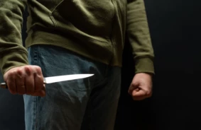 Latvietim Jānim Ivulim Igaunijā Piespriesti 18 Gadi Cietumā par Dubultslepkavību Tallinā: Šaušalīgās Aizkulises un Tiesas Spriedums