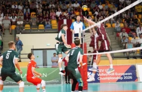 Latvijas U22 volejbolistiem sāpīga kapitulācija poļiem – Eiropas finālturnīrs gar degunu Daugavpilī