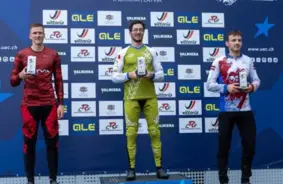 Latvijas bmx braucēji valmierā uzsāk eiropas čempionātu ar trīs godalgām krūzeru klasēs