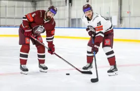 Latvijas hokeja izlase Vācijas turnīrā debitēs jauna dizaina kreklos ar valsts himnu