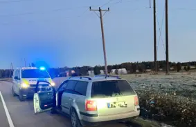 Latvijas pilsoņi aizturēti, mēģinot izvest desmitiem kilogramu narkotiku uz Krieviju