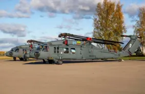 Lietuva saņem pirmos ASV „Melnos vanagus”: stratēģisks solis aizsardzības stiprināšanā