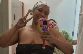 Lizzo Atklāti par Savu Svara Zaudēšanas Ceļu: No Cīņas līdz Lepnumam