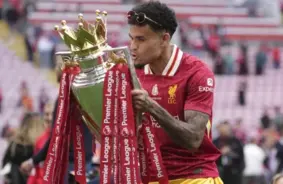 Luiss Diass veic liktenīgu soli: Prom no Premjerlīgas čempioniem "Liverpool" uz Vācijas grandu "Bayern"