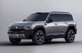 M-Hero M817: Varenāks par Land Cruiser 300 un ar 700+ ZS hibrīdu — 'Ķīniešu Hummer' drīz klāt!