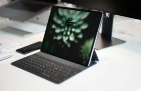 Masīva Datu Noplūde Satricina Pasauli: Kā Aizsargāt Savu Digitālo Identitāti Pēc 16 Miljardu Paroļu Zādzības