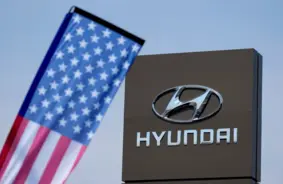 Masveida imigrantu aizturēšana Hyundai rūpnīcā ASV raisa spriedzi starp valstīm