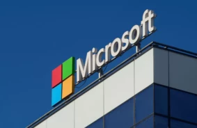 Microsoft atlaiž 6000 darbinieku: MI un vadības pārveide maina uzņēmuma seju
