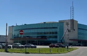 Mīkla pie Rīgas Arēnas: Kāpēc pēkšņi pazudis "Xiaomi" logotips?