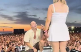 Mīlestības simfonija "Summer Sound" festivālā: Reperis Sudrabu Sirds bildina uz skatuves