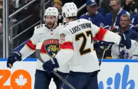 NHL sezona sāksies ar Uvja Balinska pārstāvēto "Panthers" un "Blackhawks" grandiozu cīņu