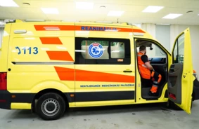 NMPD modrībā Dziesmu un deju svētkos: Astoto dalībnieku nogādā slimnīcā