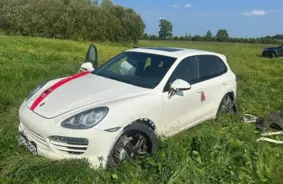 Nelegālajai migrācijai Latgalē izmanto kāzu auto: bezprecedenta cinisms šokē sabiedrību