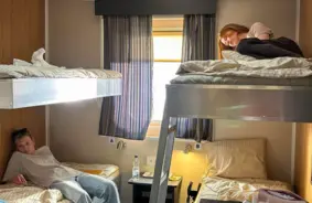 Noslēgusies Annas Ansones debijas filmas “Vasara asara” uzņemšana: stāsts par tuvības meklējumiem