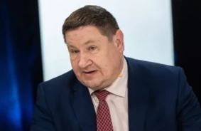 Ogres mērs Egils Helmanis ievainots Ukrainā, taču drosme nezūd