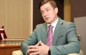 Oktobris - Latvijas vēlēšanu sistēmas izšķirīgais brīdis: "SKEN IS" nākotne pēc haosa pašvaldību vēlēšanās