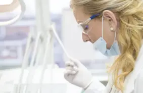 Pacienti biežāk sūdzas par veselības aprūpes kvalitāti: Ko liecina jaunākie dati?