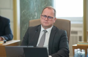 Pašvaldību Vadītāji Bez Pielaidei Valsts Noslēpumam: Jauna Drošības Ēra Reģionālajā Pārvaldībā
