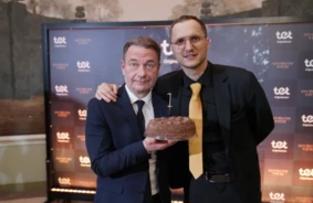 Pēc “Nelūgto viesu” triumfa: Kovaļovi ar jaunu krimināldetektīvu ienāk Talsos un izsludina aktieru atlasi