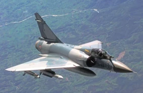Pirmie Francijas "Mirage 2000" ar apmācītiem pilotiem jau Ukrainā – gatavi cīņai