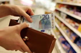 Plānojat ņemt kredītu? Uzziniet, ko banka rūpīgi vērtēs!