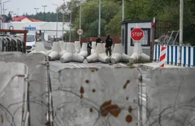 Polija novembrī atjaunos satiksmi divos robežpunktos ar Baltkrieviju; Tusks runās ar Lietuvu