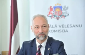 Politizēto Priekšlikumu Krīze: Kā Māras Libekas Skats Atklāj Uzticības Graušanu Latvijas Politikā