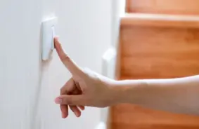 Revolūcija rēķinos: No 1. jūlija Latvijā sāks darboties oficiāls elektroenerģijas cenu salīdzināšanas rīks