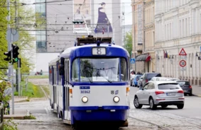 Rīga Gatavojas Skolu Jaunatnes Dziesmu un Deju Svētkiem: Īpaša Sabiedriskā Transporta Biļete – Atvieglojums un Svinības Vienā!