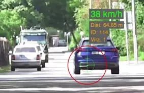 Rīgā pieķerti ekstrēmi ātruma pārsniedzēji: daudziem nākas šķirties no tiesībām un maksāt tūkstošus eiro