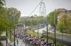 Rīgas Ielās Atskan Aicinājums: Atklāta Reģistrācija Vēsturiskajam "Rimi Rīgas maratonam" 2026. gadā!