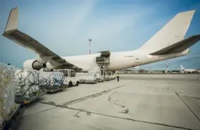 Rīgas lidosta modernizē 4. peronu par 22,8 miljoniem eiro: jaunas iespējas civilajai un militārajai aviācijai