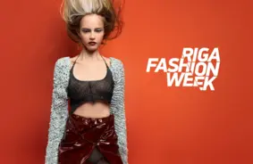 Rīgas modes nedēļa 2025: Drosmes manifests un ekstravagants tēls nosaka rudens ritmu