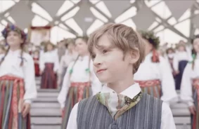Sagaidot svētkus: Filma "Dziesmu avoti 1866" atklāj aizkustinošo dziesmu svētku pirmsākumu stāstu
