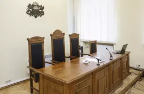 Sākusies vērienīgākā naudas atmazgāšanas lieta Latvijas vēsturē: pusmiljards eiro nonāk tiesas priekšā