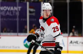 Sandis Vilmanis atzīmējas ar rezultatīvu piespēli AHL, taču "Checkers" piedzīvo zaudējumu