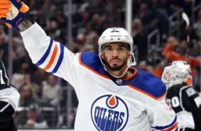 Sensācija! Evanders Keins Pievienojas Vankūveras "Canucks" no Stenlija Kausa Finālistu Rindām