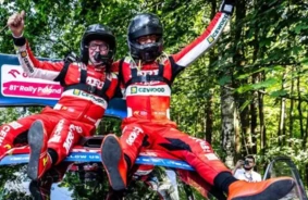 Sensacionāla Uzvara Polijā: Mārtiņš Sesks un Renārs Francis Triumfē ERC Posmā