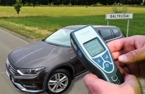 Šokējošs Incidents Lietuvā: Dzērājšoferis ar Teju Nāvējošu Promiļu Līmeni Aizturēts uz Ceļa