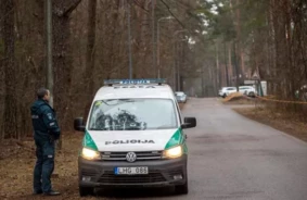 Šokējošs Pavērsiens Lietuvas Policijā: Trīs Iedzēruši Likumsargi Grauj Sabiedrības Uzticību