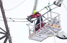 Spānija aptumst, Latvija mācās: vai zaļā enerģija apdraud mūsu tīklus?