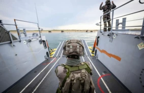 Spānija noraida NATO 5% aizsardzības budžeta prasību: Draudi labklājības valstij un ģeopolitiskā dilemma