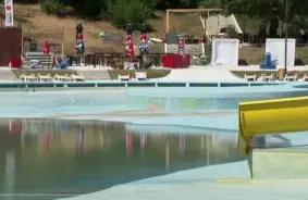 Svelmes Skartā Priština: Lielākais Publiskais Baseins Izžuvis, Reģions Cīnās ar Ūdens Trūkumu