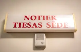 Tiesa Tukumā attaisno dubultpilsoni lietā par sadarbību ar Krievijas specdienestiem Džūkstes incidentā