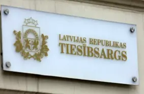 Tiesībsarga birojs un Tieslietu ministrija: Satversmē nav pamata nostiprināt tikai divu dzimumu esamību