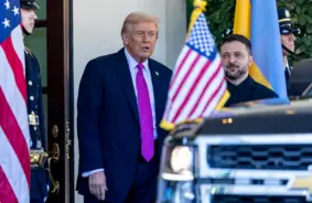 Tramps aicinājis Zelenski pieņemt Putina prasības, draudot ar Ukrainas iznīcināšanu