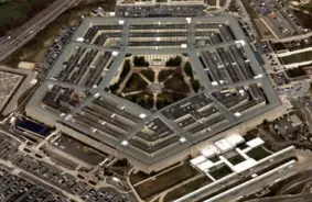 Tramps šodien parakstīs rīkojumu: Aizsardzības ministrija tiks pārdēvēta par Kara ministriju, izraisot plašas debates